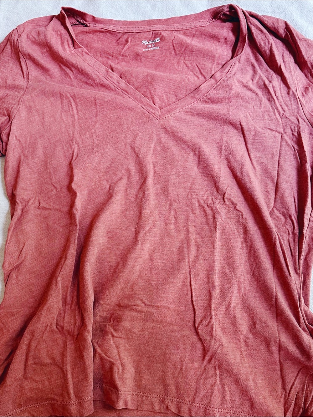 Lot of three Madewell v neck t shirts women’s medium green red olive lightweight - Picture 6 of 7